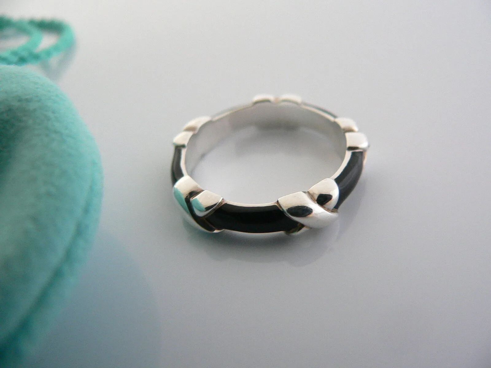 Tiffany & Co Signature X Ring Black Enamel Stacking Band Sz 5 Love Gift Pouch