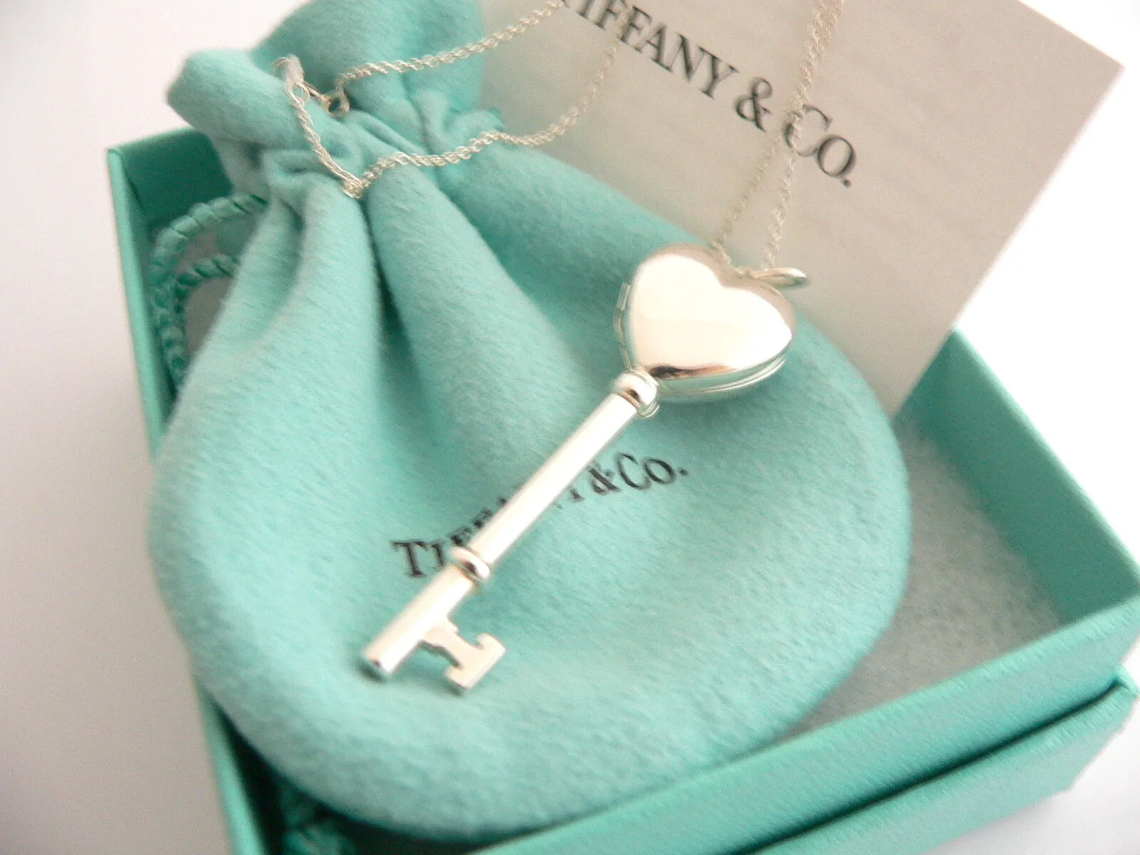 Tiffany & Co Silver Heart Key Locket Necklace Pendant Charm Chain Gift Love