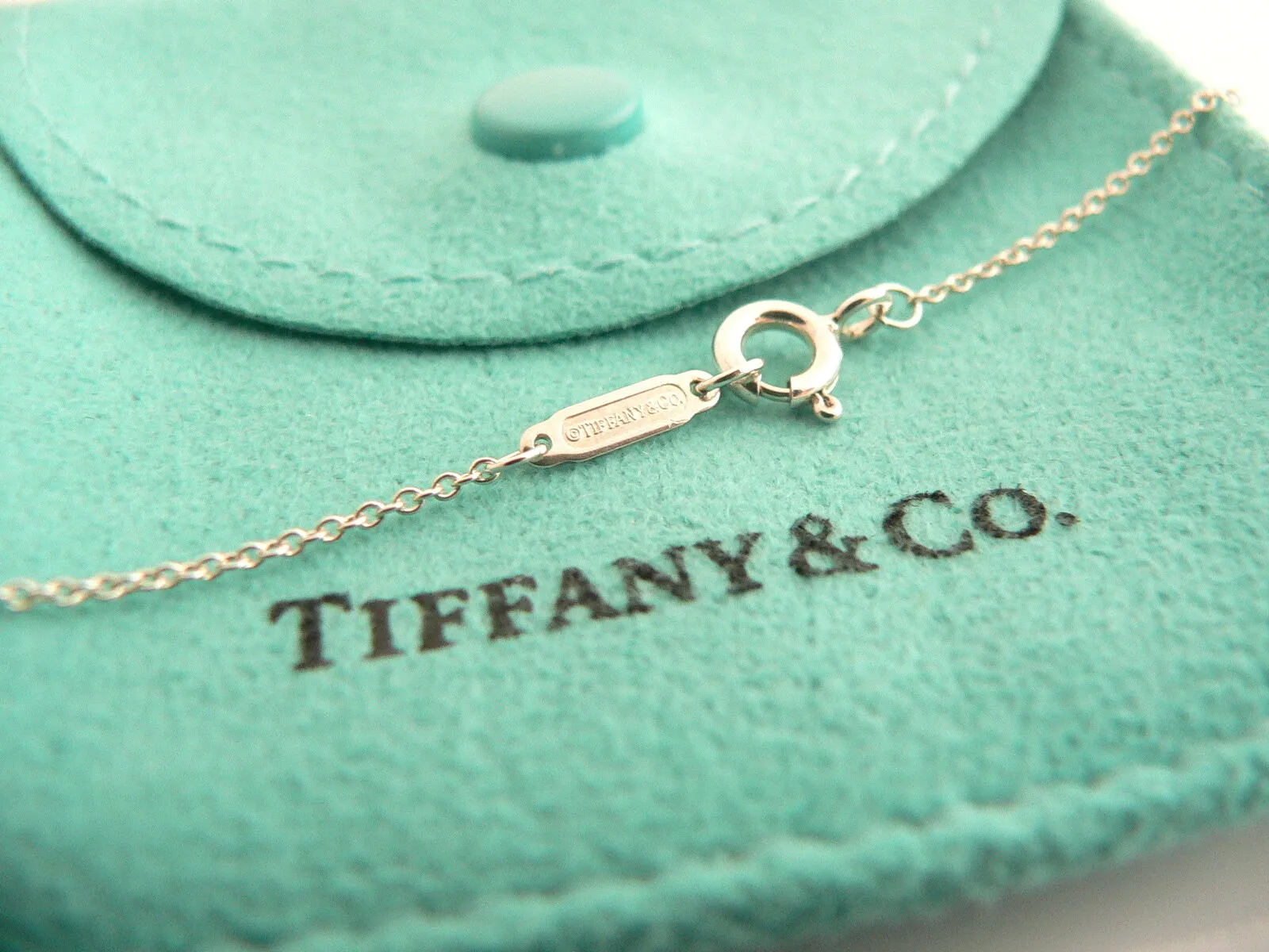 Tiffany & Co Silver Onyx Crystal Gemstone Heart Dangle Necklace Pendant Gift