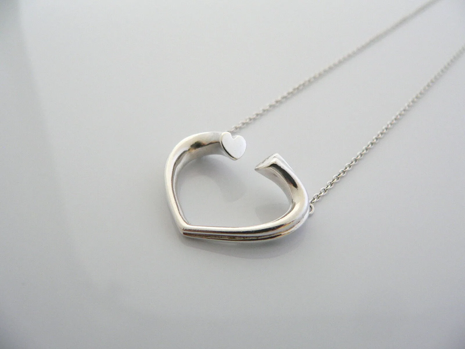 Tiffany & Co Tenderness Heart Necklace Pendant Charm Chain Picasso Large 17 Inch