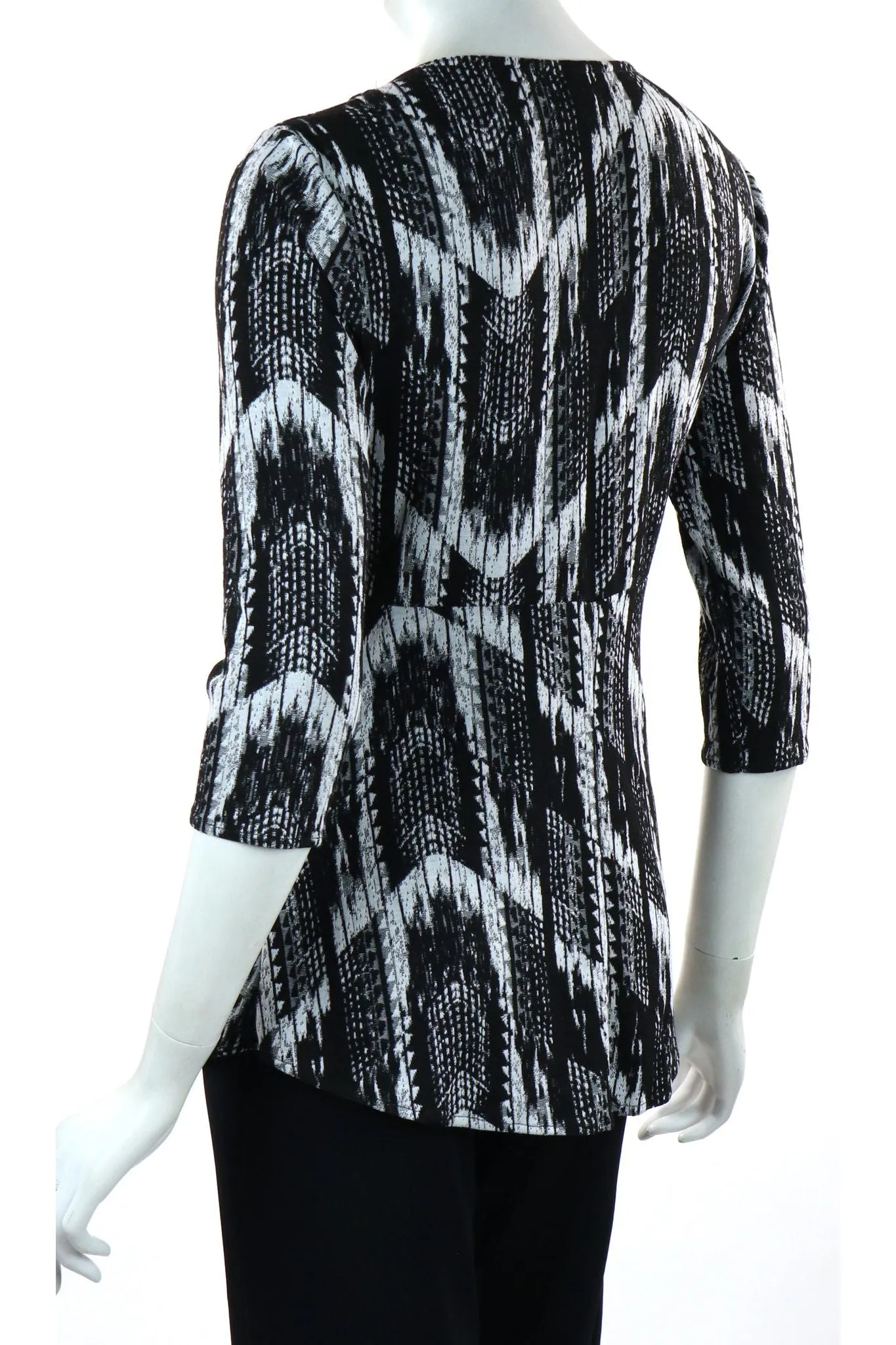 TRUDIE 3/4 Sleeves Empire Waist Cowl Neck Jacquard Top