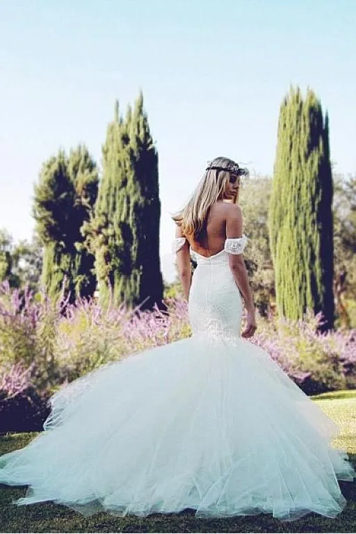 Tulle Skirt Mermaid Style Wedding Dress with Lace Off-the-shoulder Bodice
