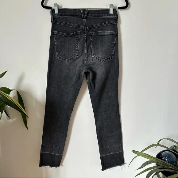 Veronica Beard Ryleigh Distressed High-Rise Straight-Leg Jeans Size 28/6