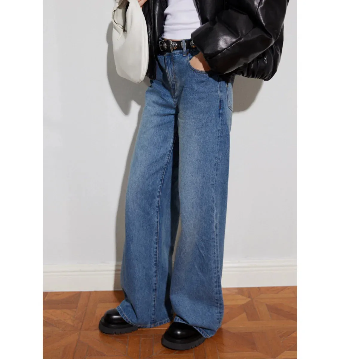 Wide-Leg Blue Jeans
